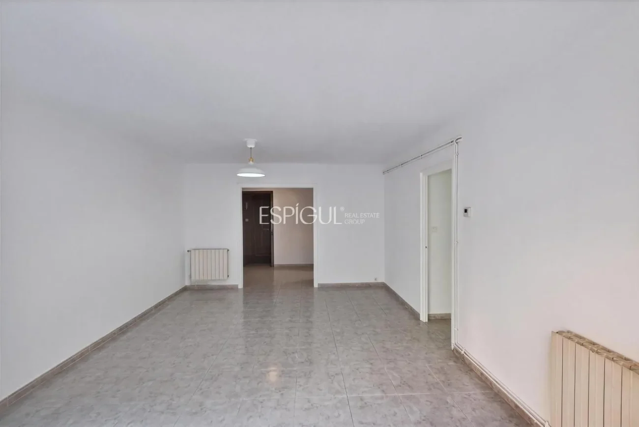 Piso de tres habitaciones alquiler TEMPORAL  (NO VIVIENDA HABITUAL)