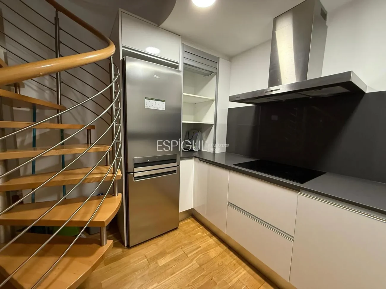 Appartement de trois pièces à louer dans le centre de Gérone