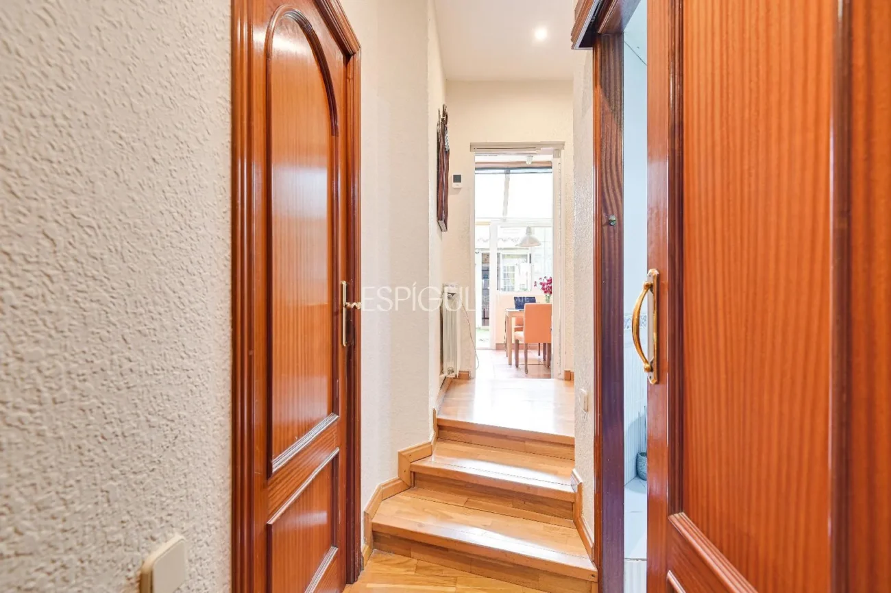 APARTMENT FOR SALE IN THE HEART OF EIXAMPLE