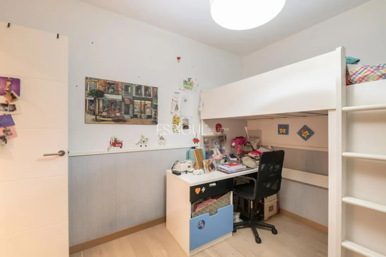 Apartment for sale in Antiga Esquerra de l’Eixample – Classic elegance and modern comfort