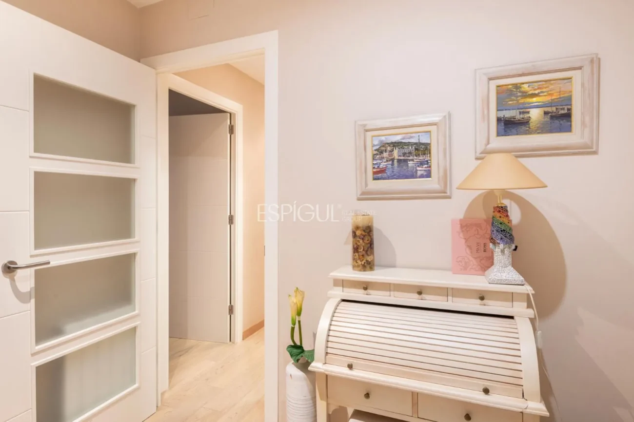 Apartment for sale in Antiga Esquerra de l’Eixample – Classic elegance and modern comfort