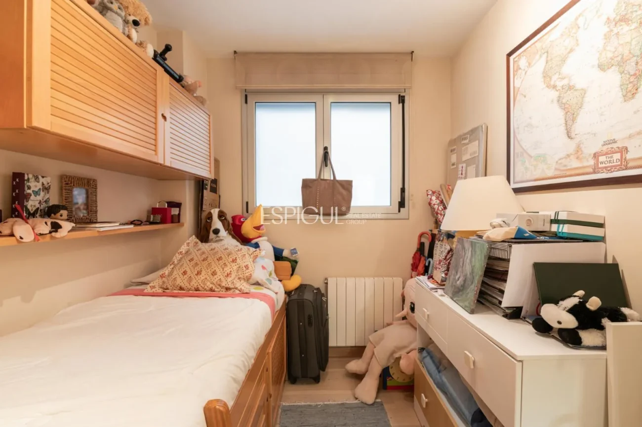 Wohnung zum Verkauf in der Antiga Esquerra de l’Eixample – Klassische Eleganz und moderner Komfort