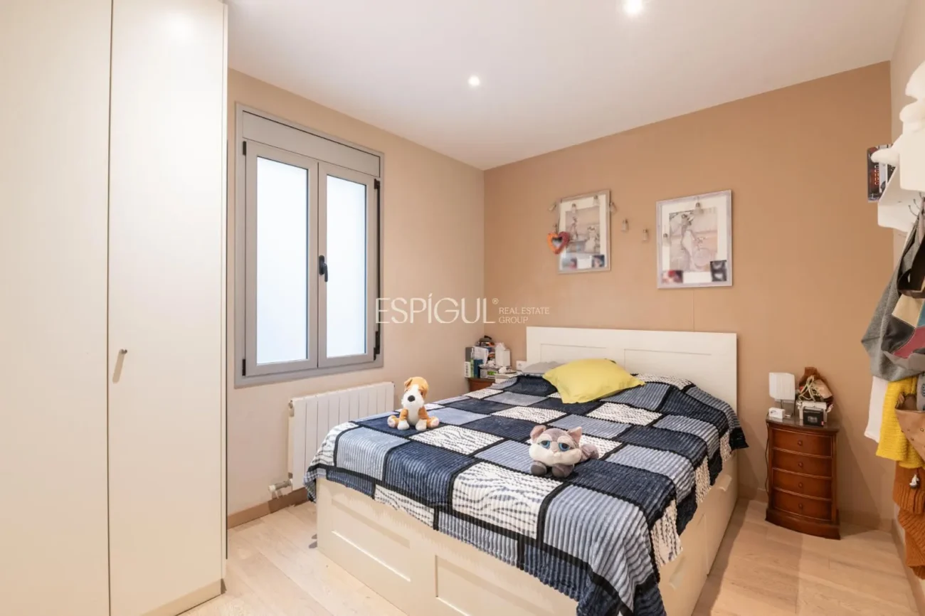 Wohnung zum Verkauf in der Antiga Esquerra de l’Eixample – Klassische Eleganz und moderner Komfort