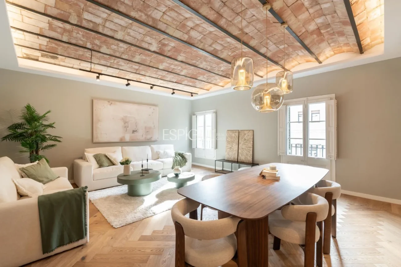 Apartment for Sale in via Laietana