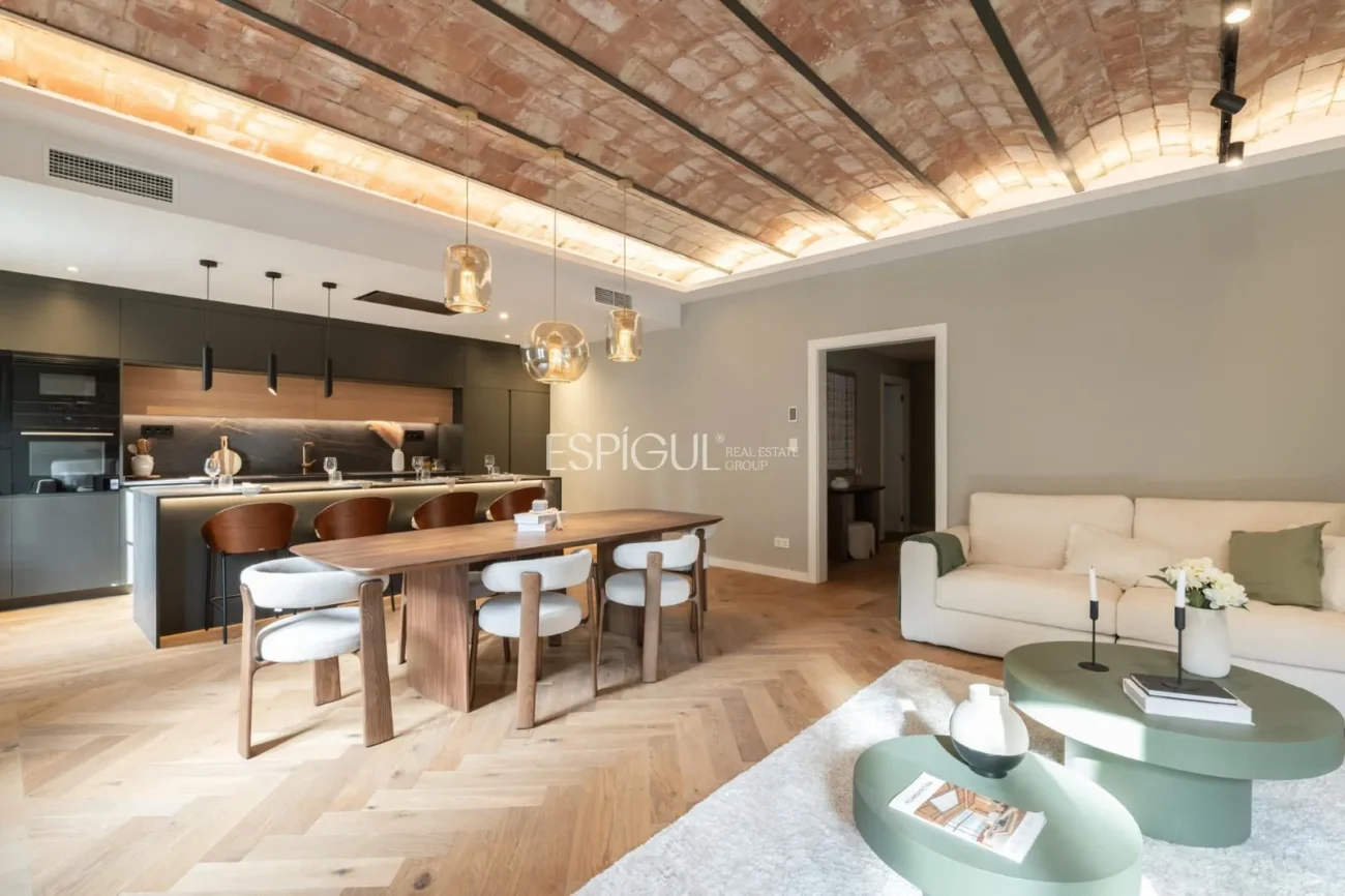 Apartment for Sale in via Laietana