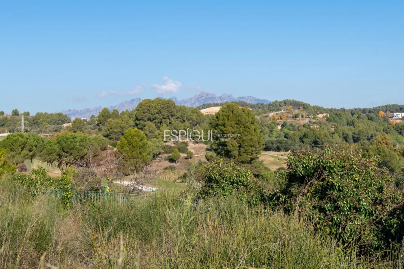 Building plot for sale in Golf Masia Bach