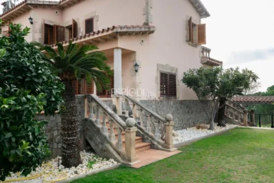 Spectaculaire villa de luxe avec vue sur la mer à Can Quirze, Mataró