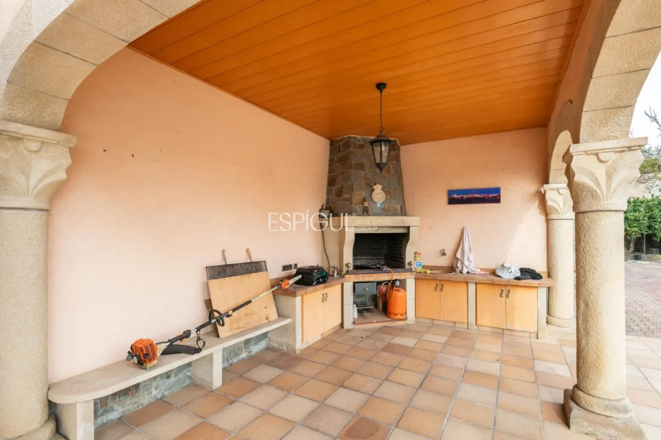 Spectaculaire villa de luxe avec vue sur la mer à Can Quirze, Mataró