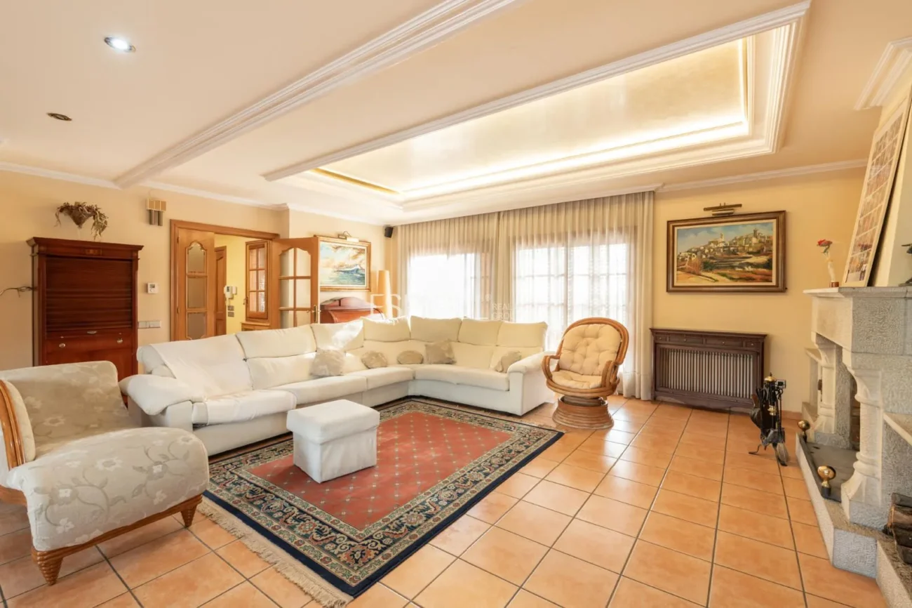 Spectaculaire villa de luxe avec vue sur la mer à Can Quirze, Mataró