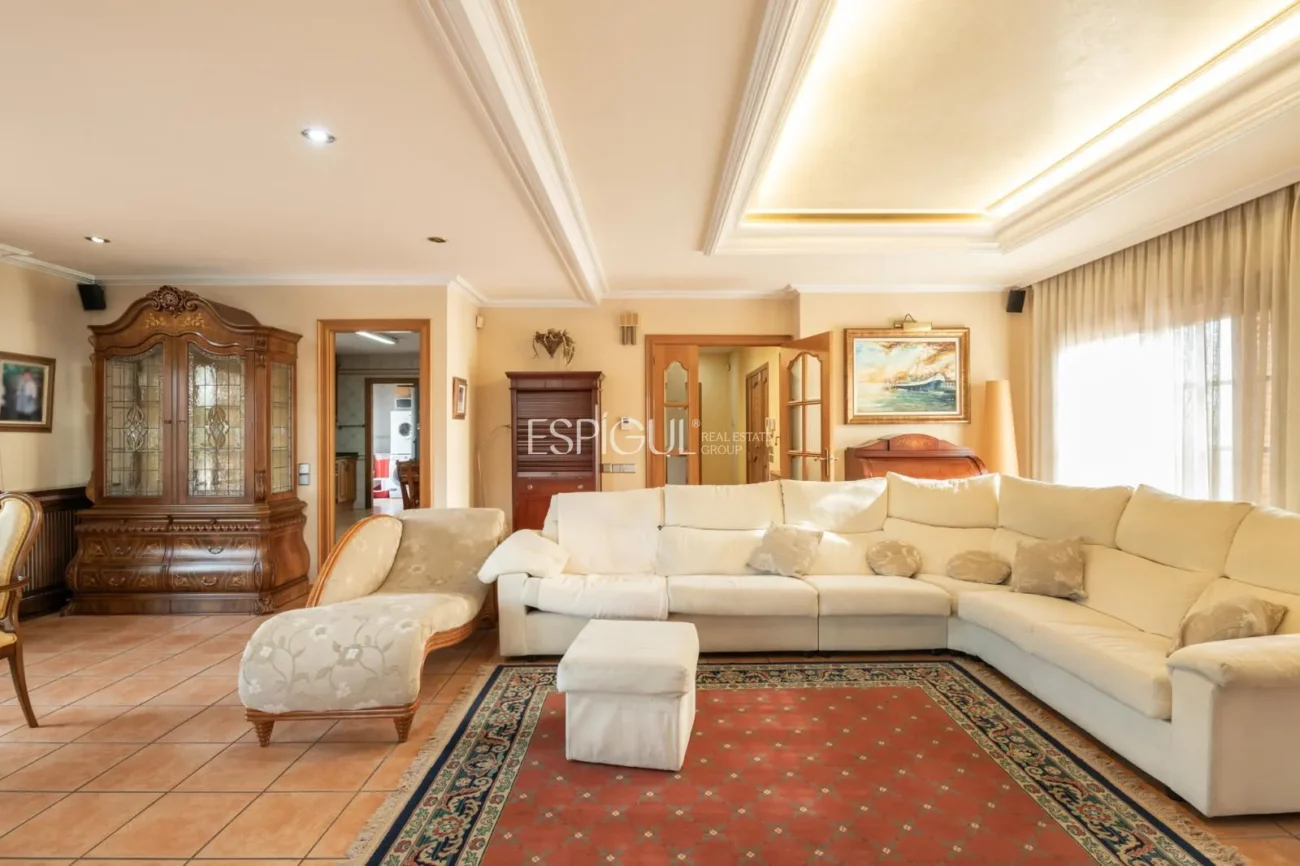 Spectaculaire villa de luxe avec vue sur la mer à Can Quirze, Mataró