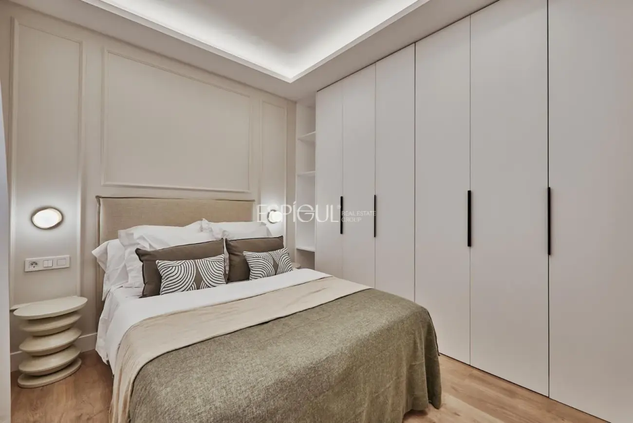 Piso en venta situado en Madrid, en la zona de Retiro.