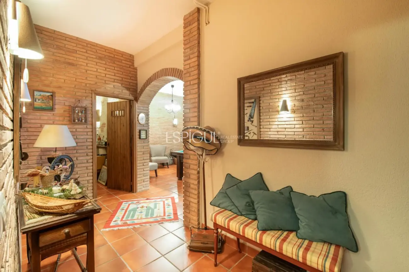 Adosado con espectaculares vistas en Sant Berger, Teia