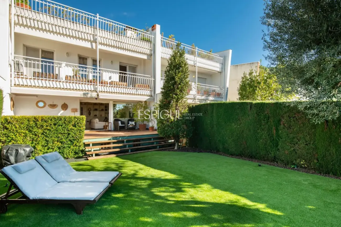 Adosado con espectaculares vistas en Sant Berger, Teia
