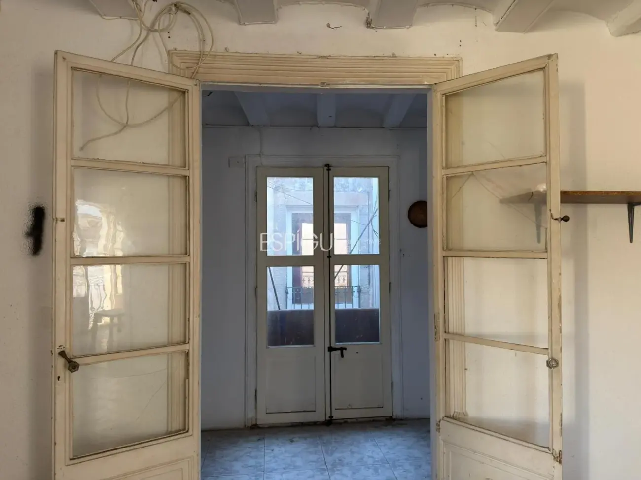 Penthouse for renovation on Carrer de Ferran, El Gòtic