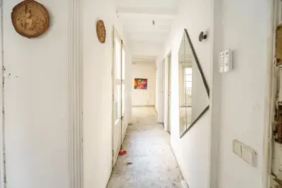 Penthouse for renovation on Carrer de Ferran, El Gòtic
