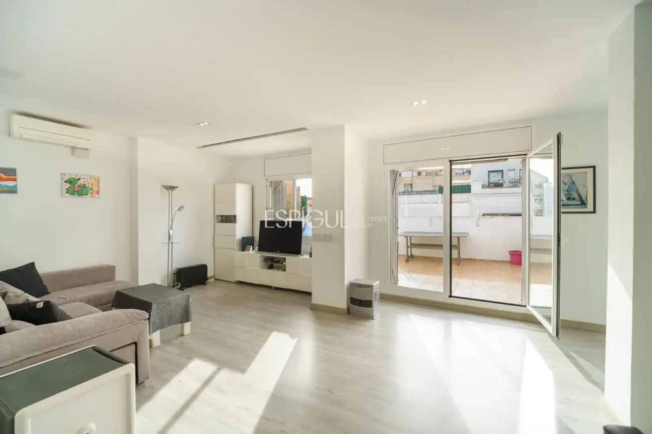 Ático dúplex en Sants