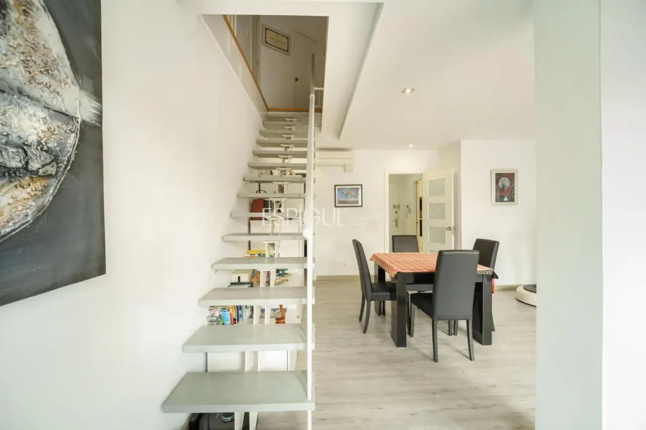 Ático dúplex en Sants