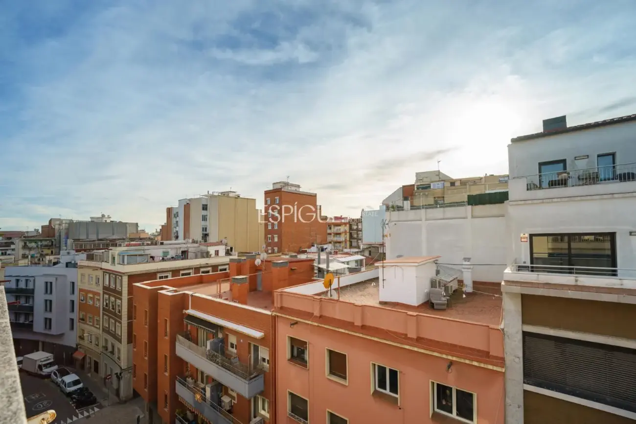 Ático dúplex en Sants