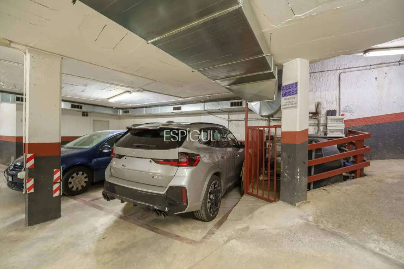 Penthouse for sale in the center of Sant Cugat del Vallès