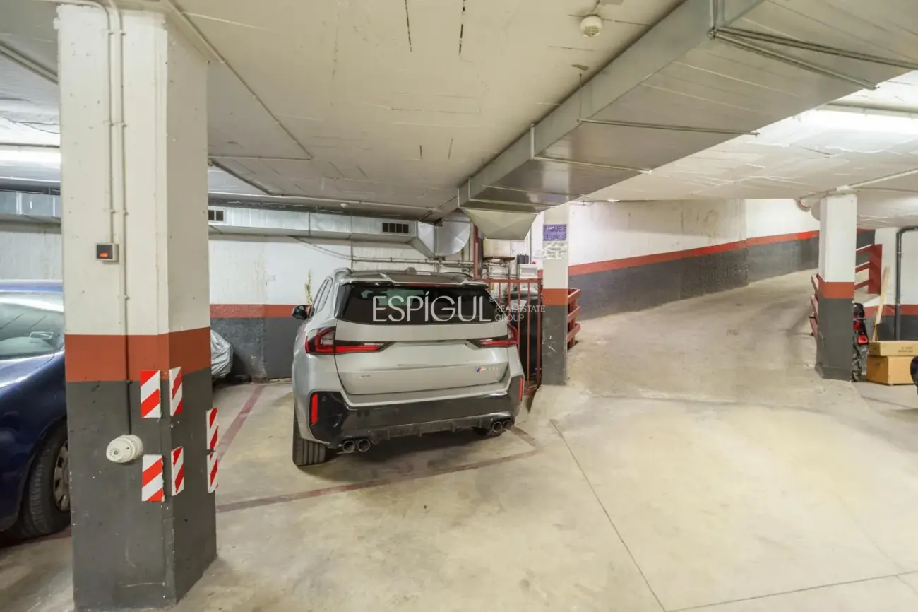 Penthouse for sale in the center of Sant Cugat del Vallès