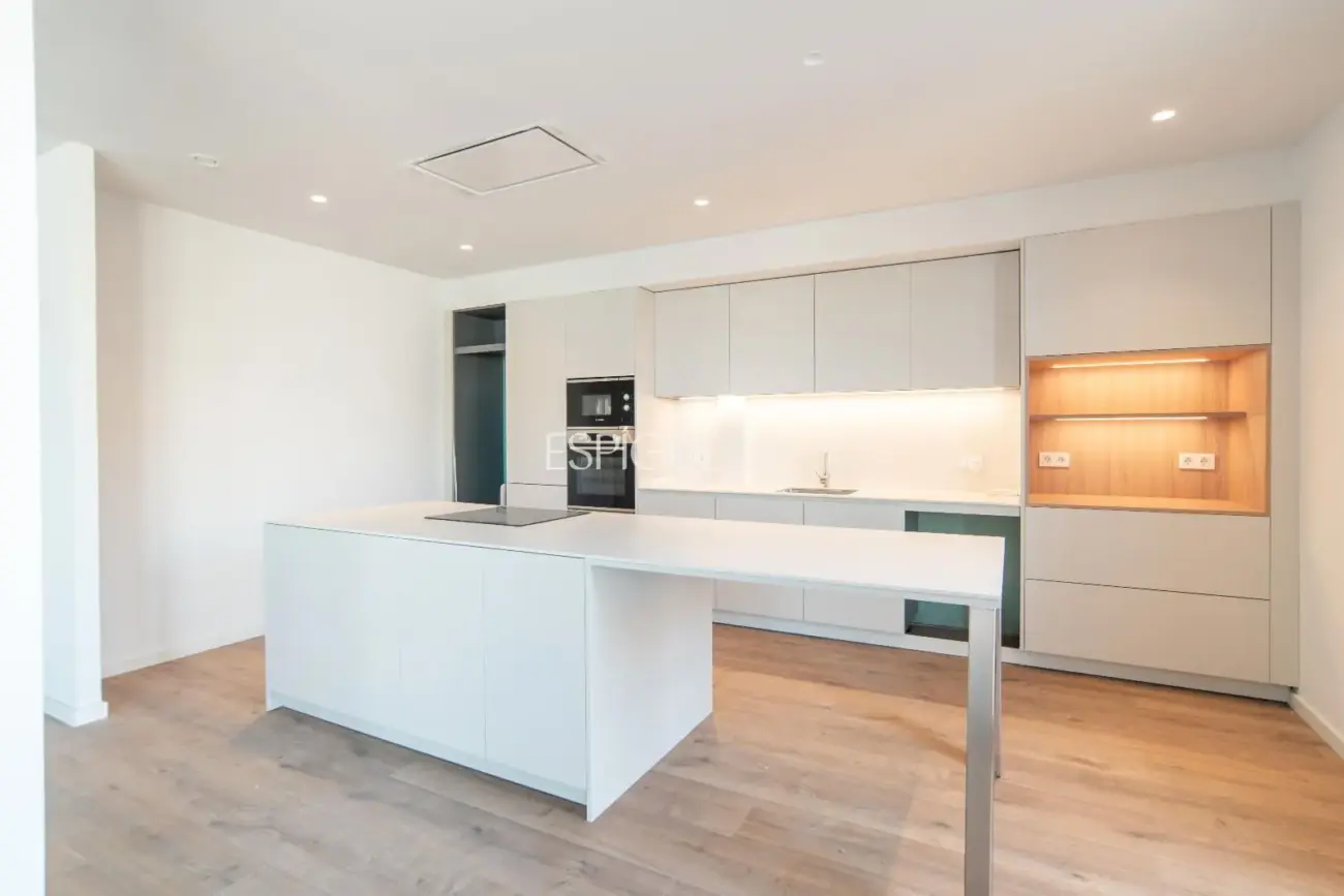 Ático exclusivo en el corazón de Girona