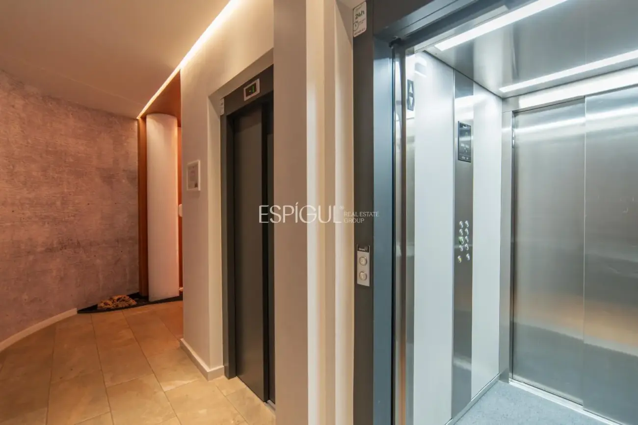 Ático exclusivo en el corazón de Girona