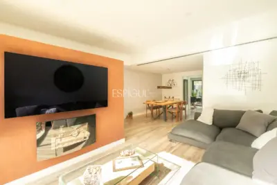 Renovated semi-detached house 200m from the beach and Port Balís in Sant Andreu de Llavaneres