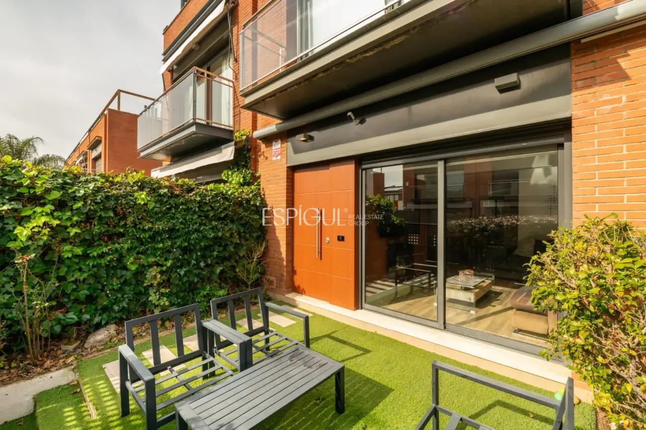 Casa adosada reformada a 200m de la playa y Port Balís en Sant Andreu de Llavaneres