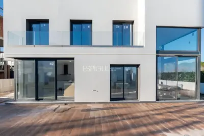 Casa independiente con espectaculares vistas al mar en Montgat