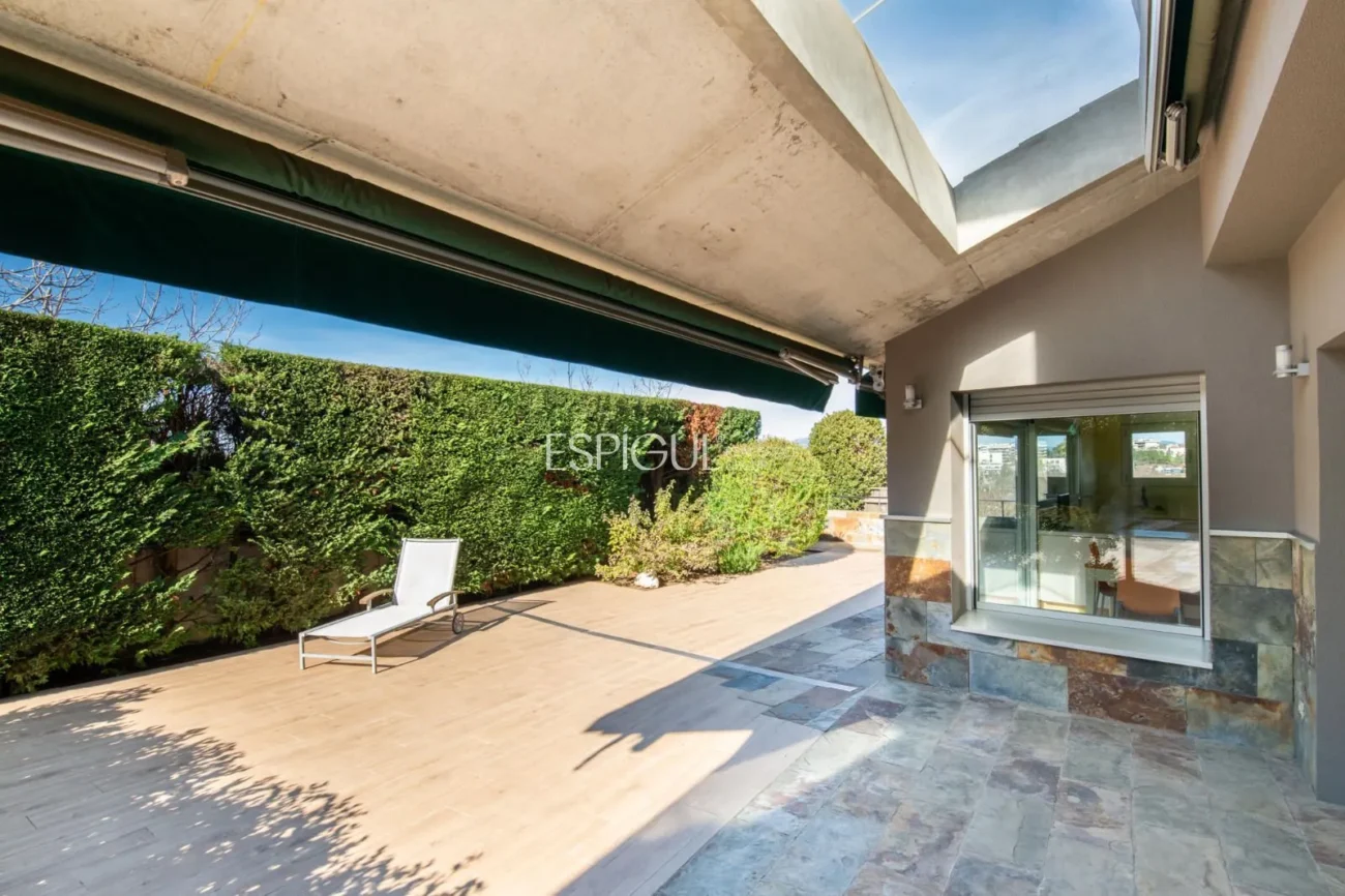 Villa for Sale in Arxiu, Sant Cugat Del Vallés