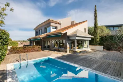 Excepcional chalet en venta en Arxiu, Sant Cugat del Vallés