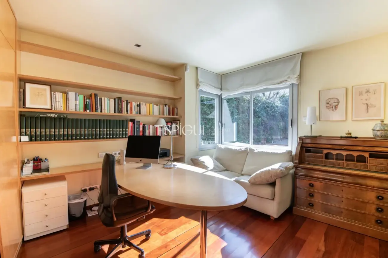 Шале на продажу в Arxiu, Sant Cugat del Vallés