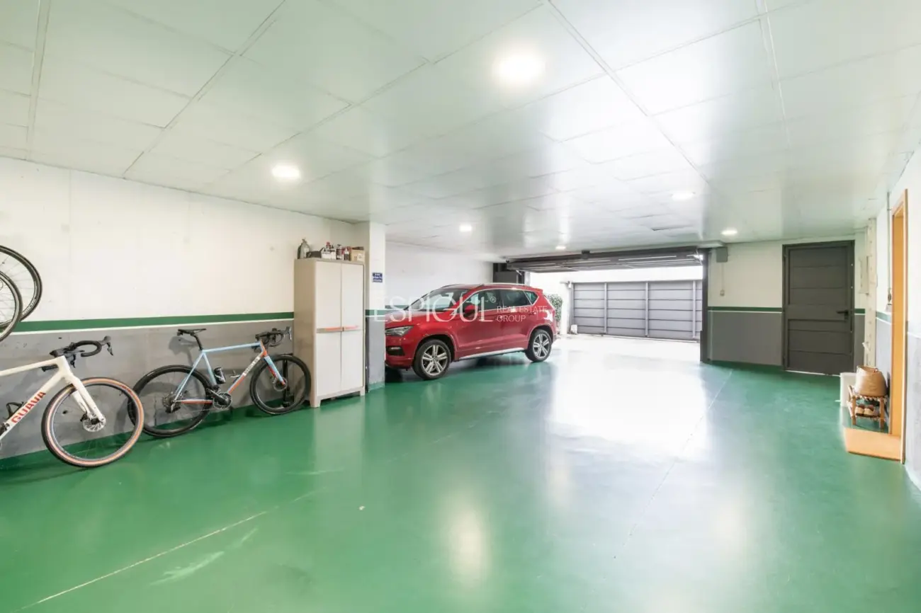 Шале на продажу в Arxiu, Sant Cugat del Vallés