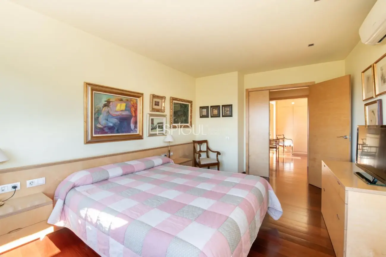 Шале на продажу в Arxiu, Sant Cugat del Vallés