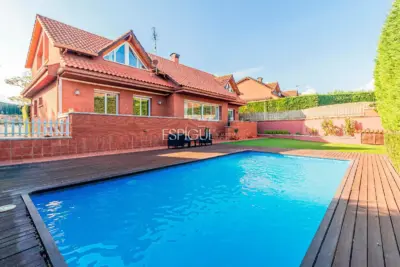 Villa for sale in Mirasol