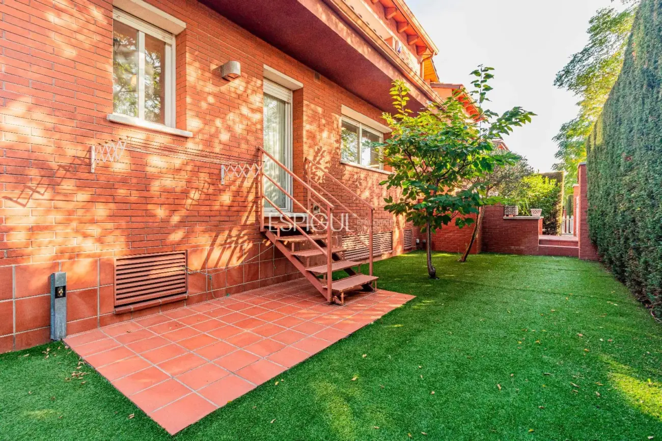 Villa for sale in Mirasol