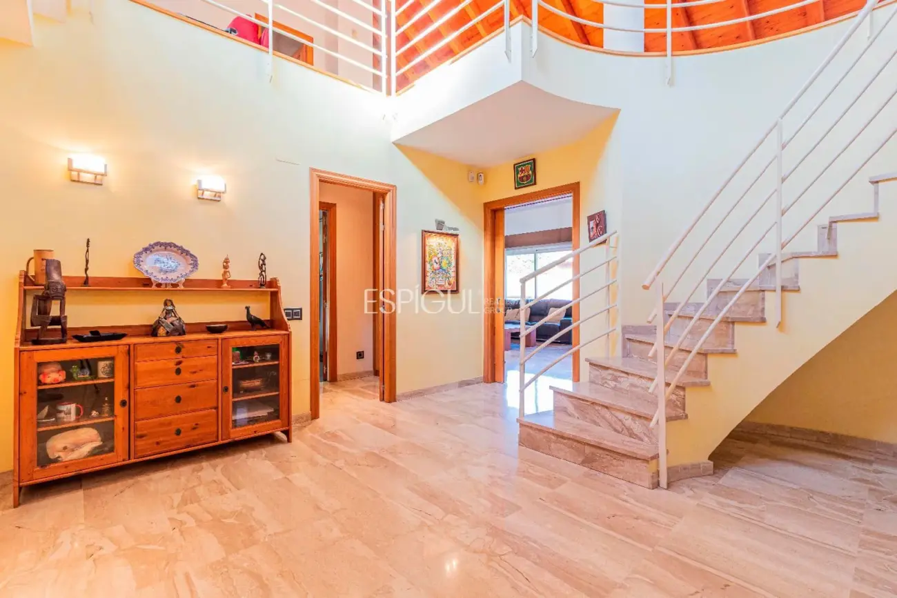 Villa for sale in Mirasol