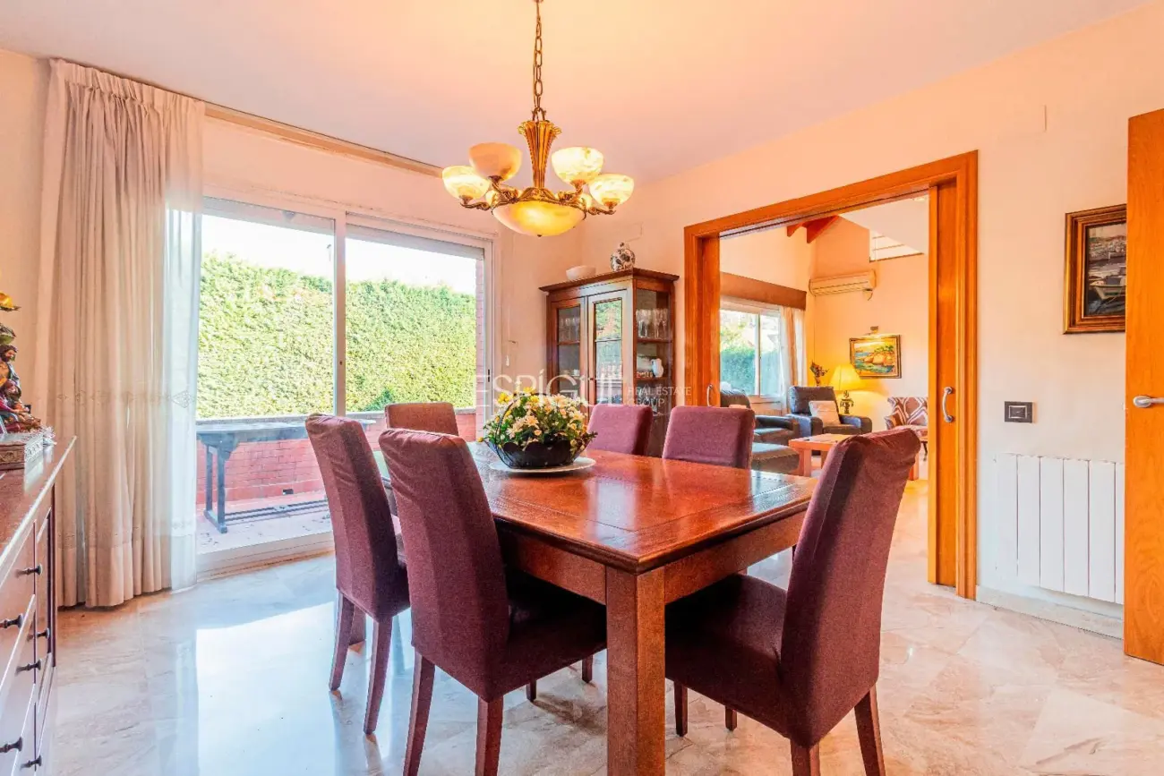 Villa for sale in Mirasol