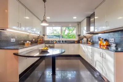 Villa for sale in Mirasol