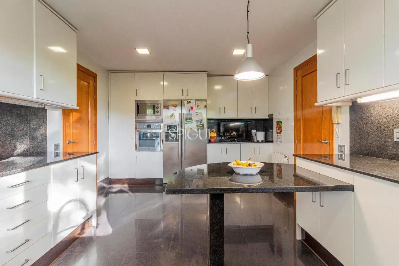 Villa for sale in Mirasol