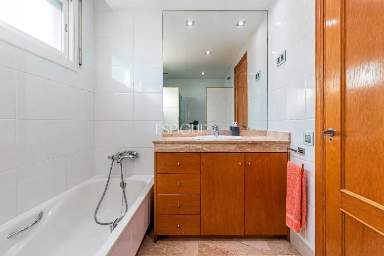 Villa for sale in Mirasol