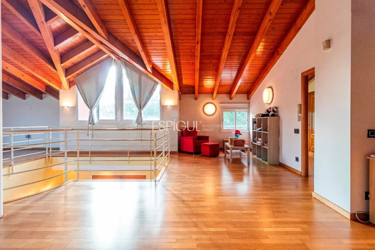 Villa for sale in Mirasol