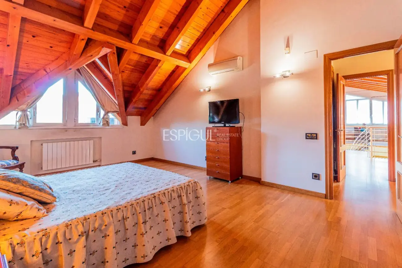 Villa for sale in Mirasol