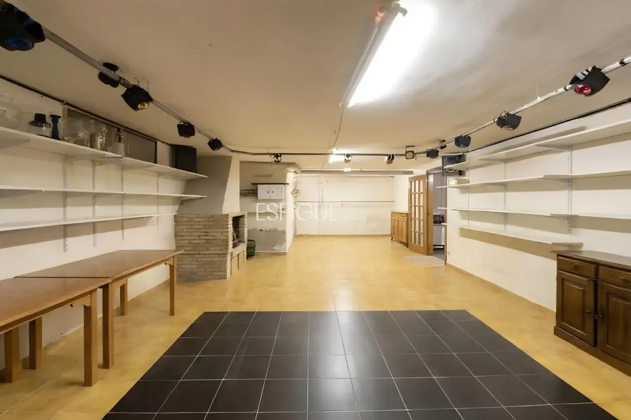 Villa à vendre dans le quartier Arxiu de Sant Cugat del Vallès