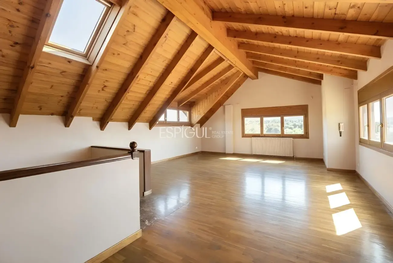 Villa à vendre dans le quartier Arxiu de Sant Cugat del Vallès