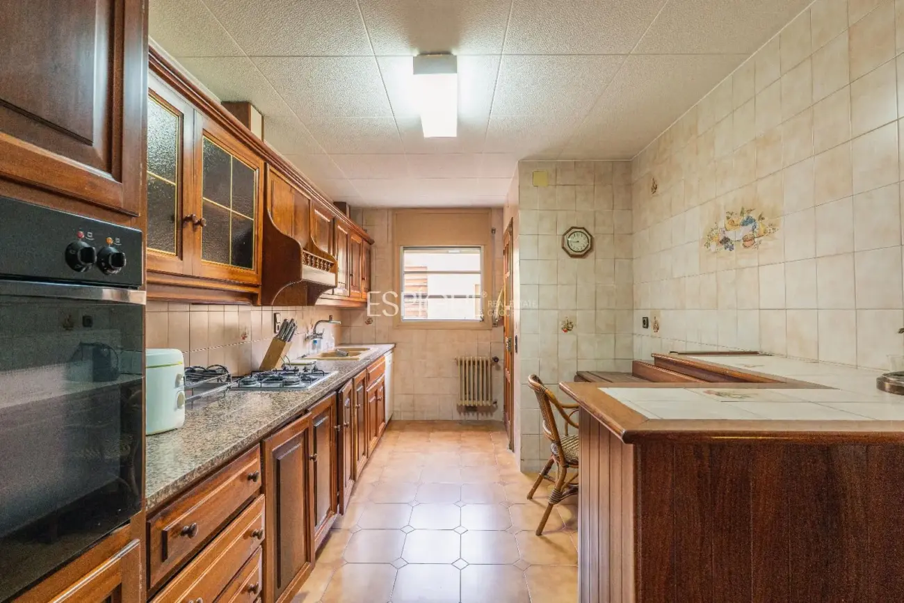 Elegante casa familiar en Riudarenes de 7 habitaciones