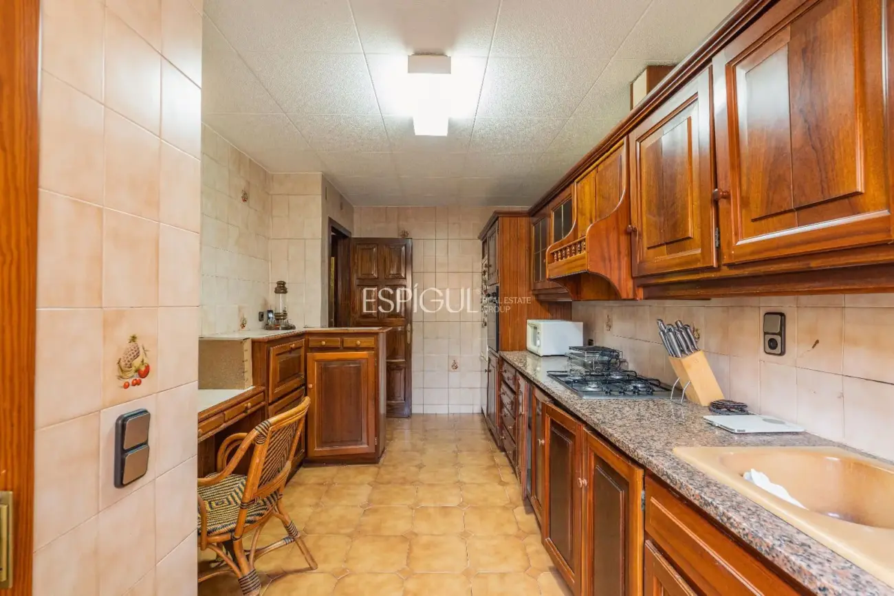 Elegante casa familiar en Riudarenes de 7 habitaciones