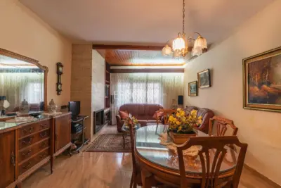 Elegante casa familiar en Riudarenes de 7 habitaciones