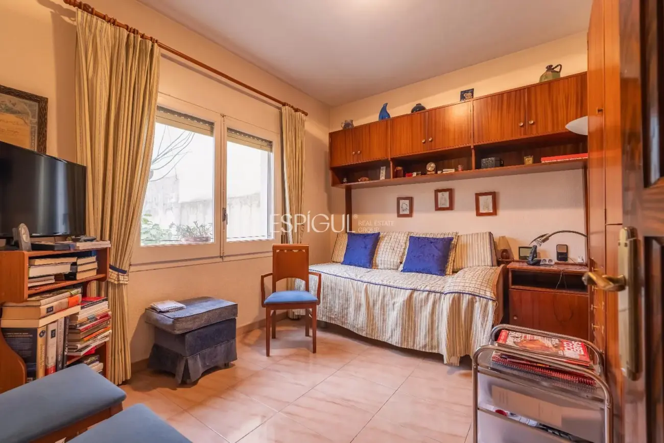 Elegante casa familiar en Riudarenes de 7 habitaciones