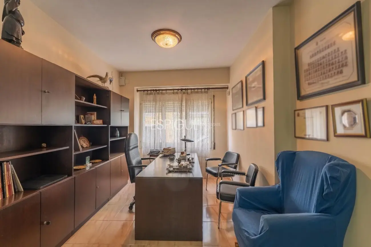 Elegante casa familiar en Riudarenes de 7 habitaciones